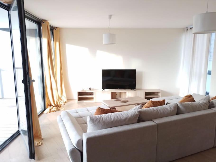 Beautiful 2Br/2Bar Apartement In European District Брюссель Екстер'єр фото