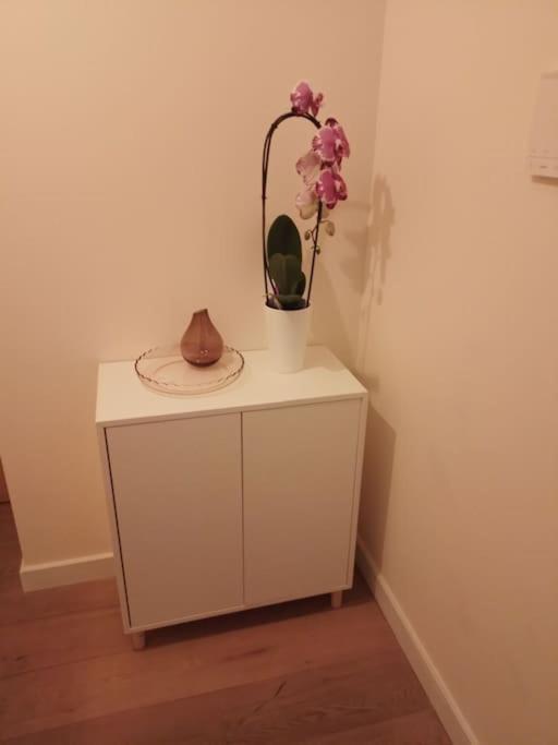 Beautiful 2Br/2Bar Apartement In European District Брюссель Екстер'єр фото