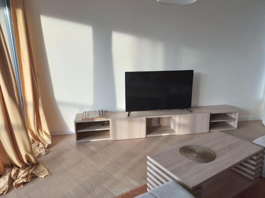 Beautiful 2Br/2Bar Apartement In European District Брюссель Екстер'єр фото