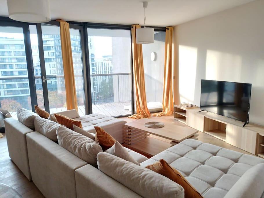 Beautiful 2Br/2Bar Apartement In European District Брюссель Екстер'єр фото